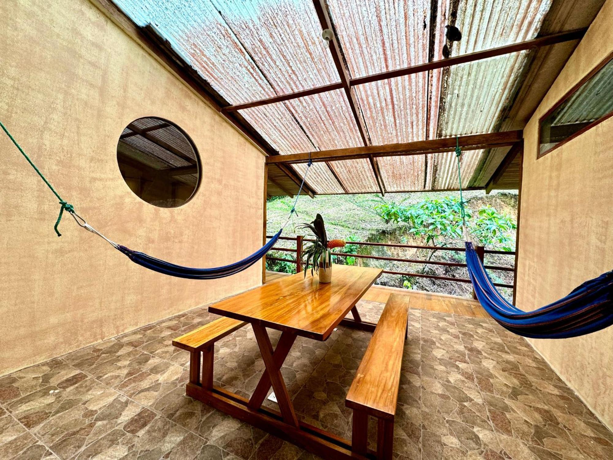 Wisdom Forest Lodge เตนา ภายนอก รูปภาพ