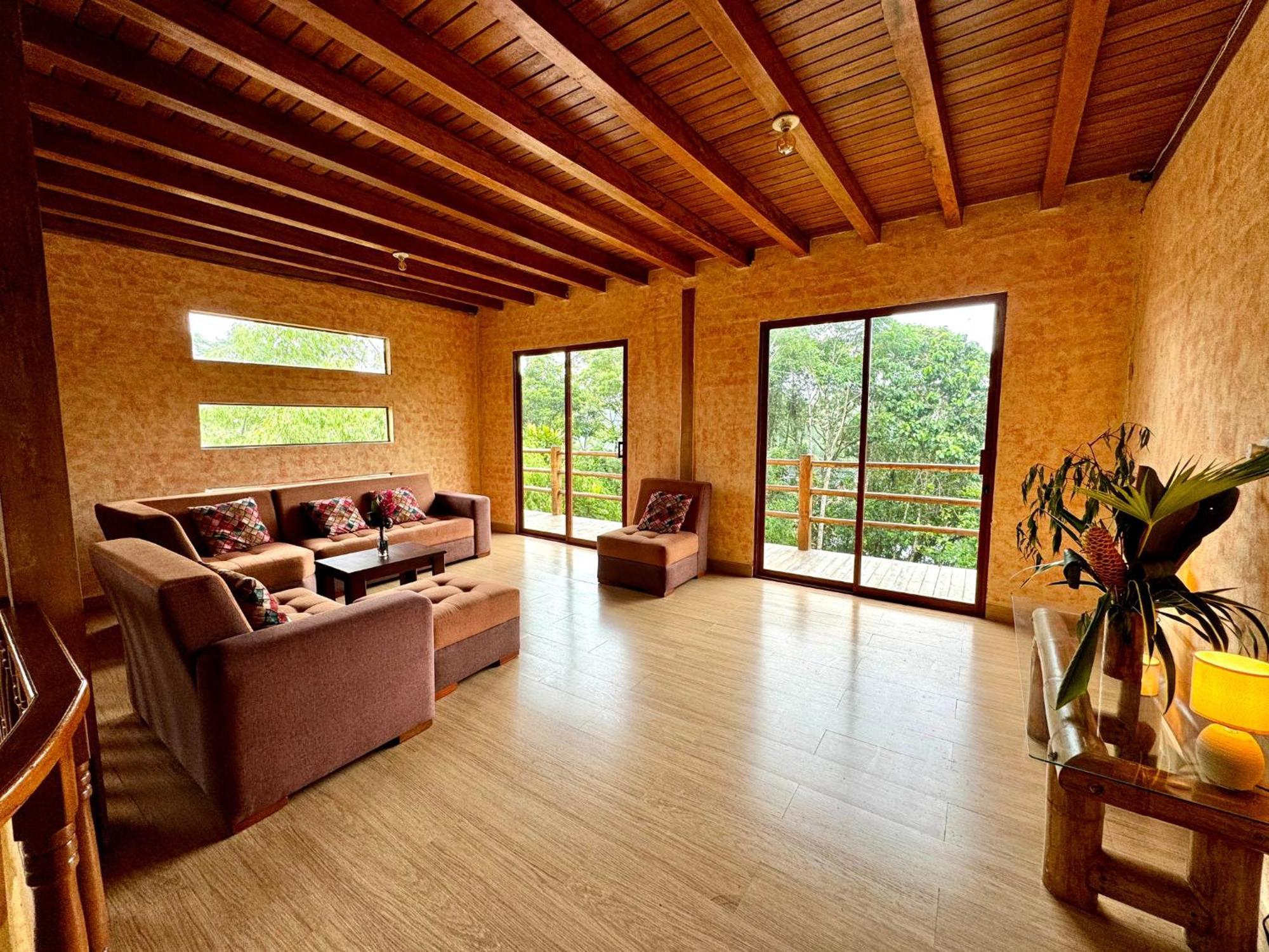 Wisdom Forest Lodge เตนา ภายนอก รูปภาพ