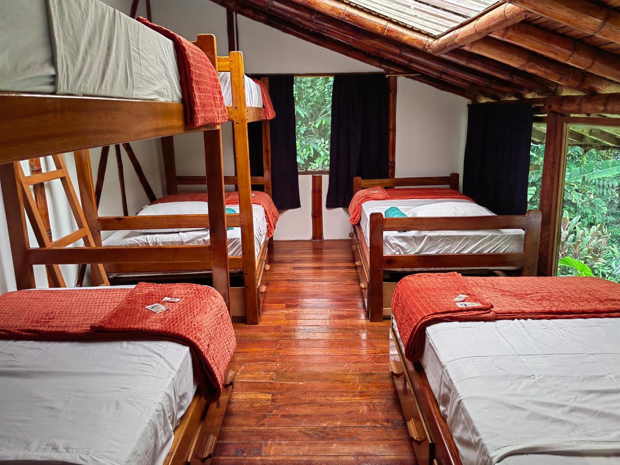 Wisdom Forest Lodge เตนา ภายนอก รูปภาพ